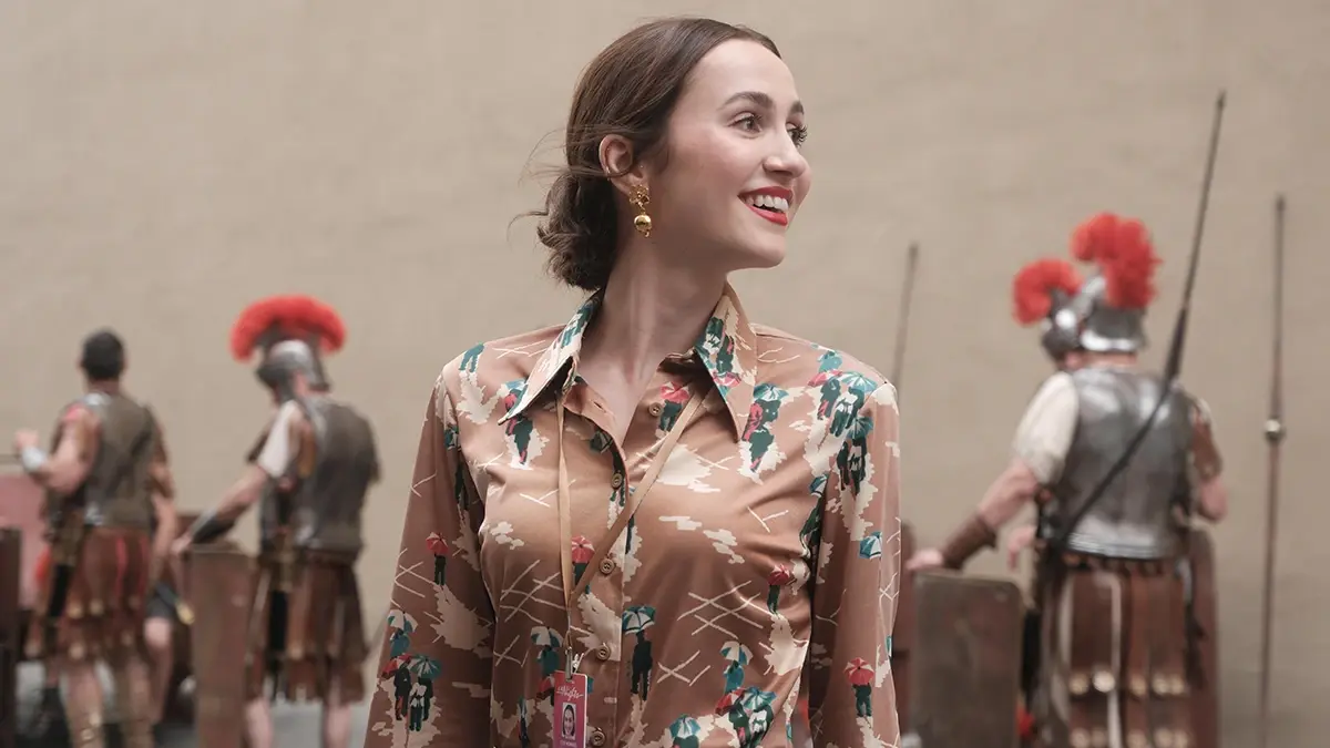 Maude Apatow stars in Euphoria as Lexi Howard.