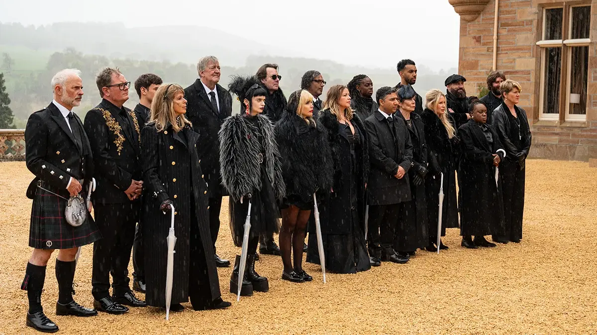 Stream The Celebrity Traitors in Apps > BBC iPlayer now.