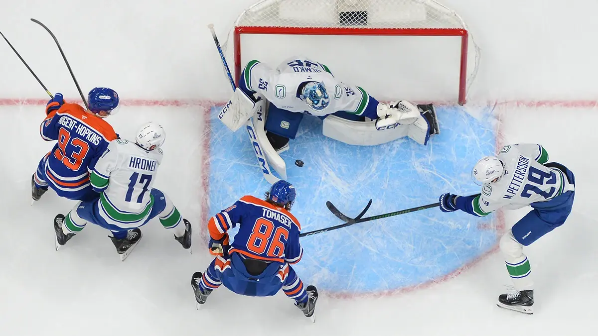 Premier Sports has live action from the NHL as well as the British and Swedish leagues.