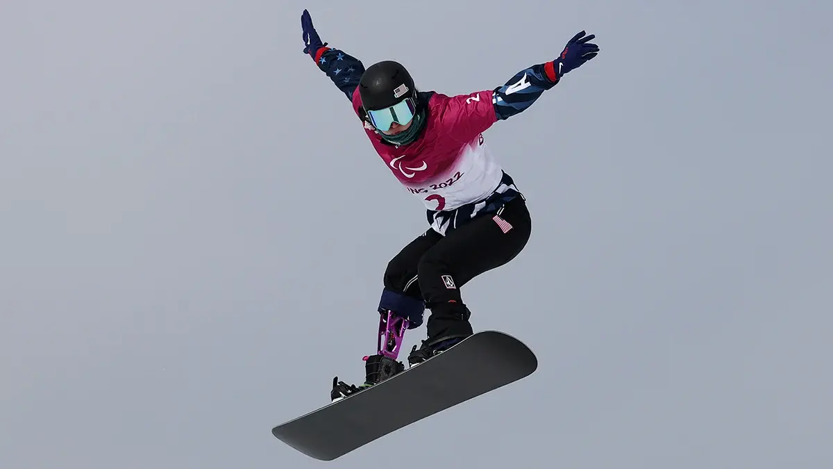 Para snowboarder Brenna Huckaby. Watch the Paralympic Winter Games on Virgin TV.
