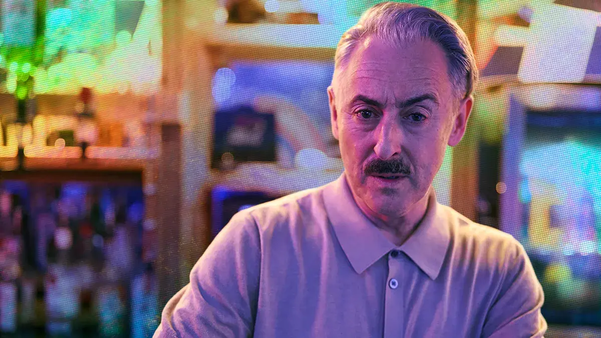 Alan Cumming in Tip Toe on Channel 4.