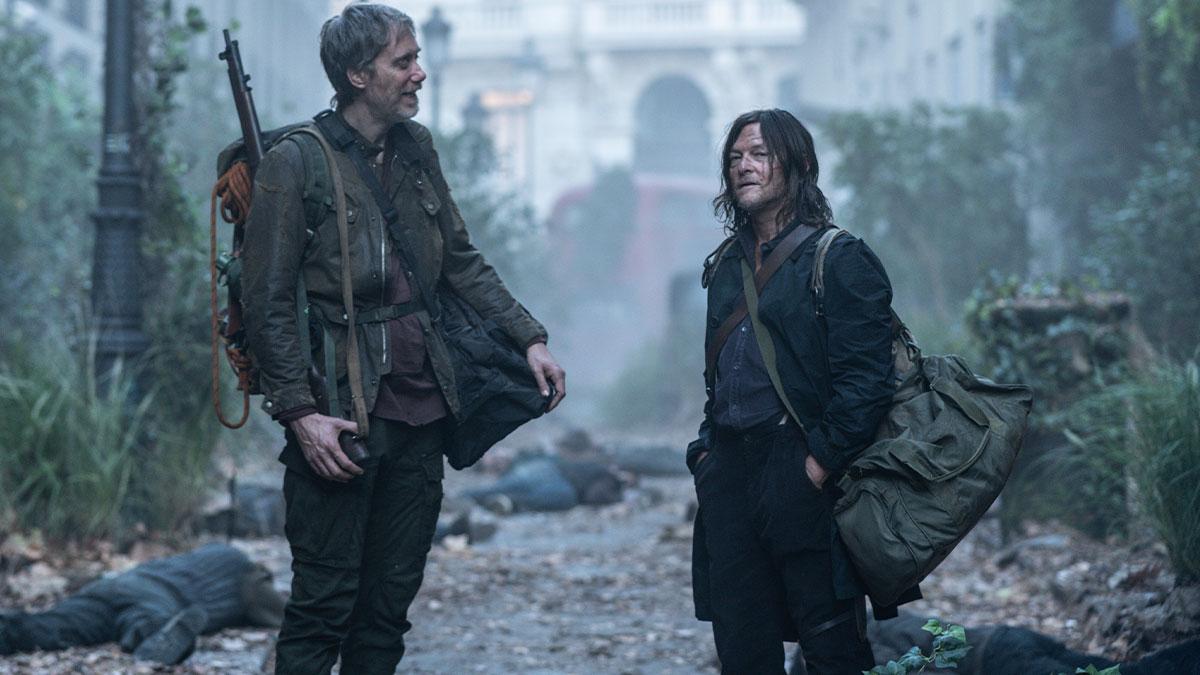 Stephen Merchant and Norman Reedus on set of the third season of The Walking Dead: Daryl Dixon.