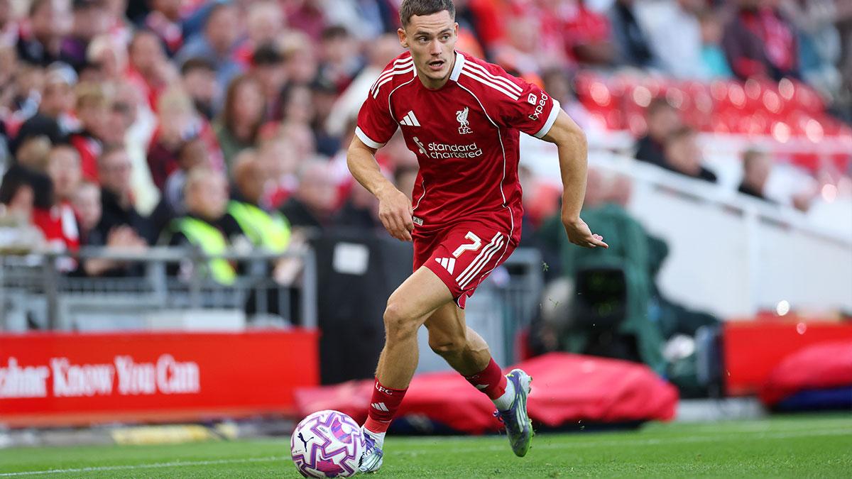 Florian Wirtz in action on the pitch.