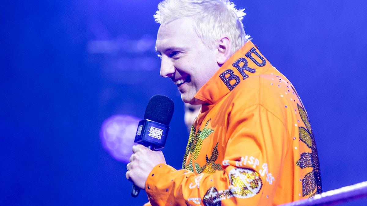 Joe Lycett in Clash Of The Comics.