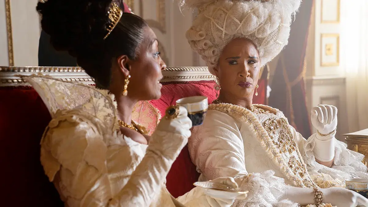 Adjoa Andoh and Golda Rosheuvel in Bridgerton.