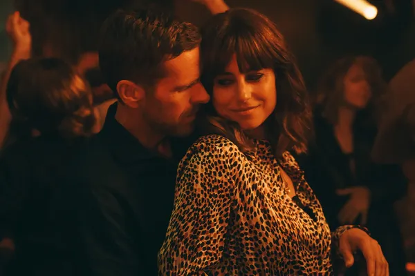 Shaun Evans and Zahra Ahmadi in Betrayal. Watch it on ITV1 and ITVX on Virgin TV.