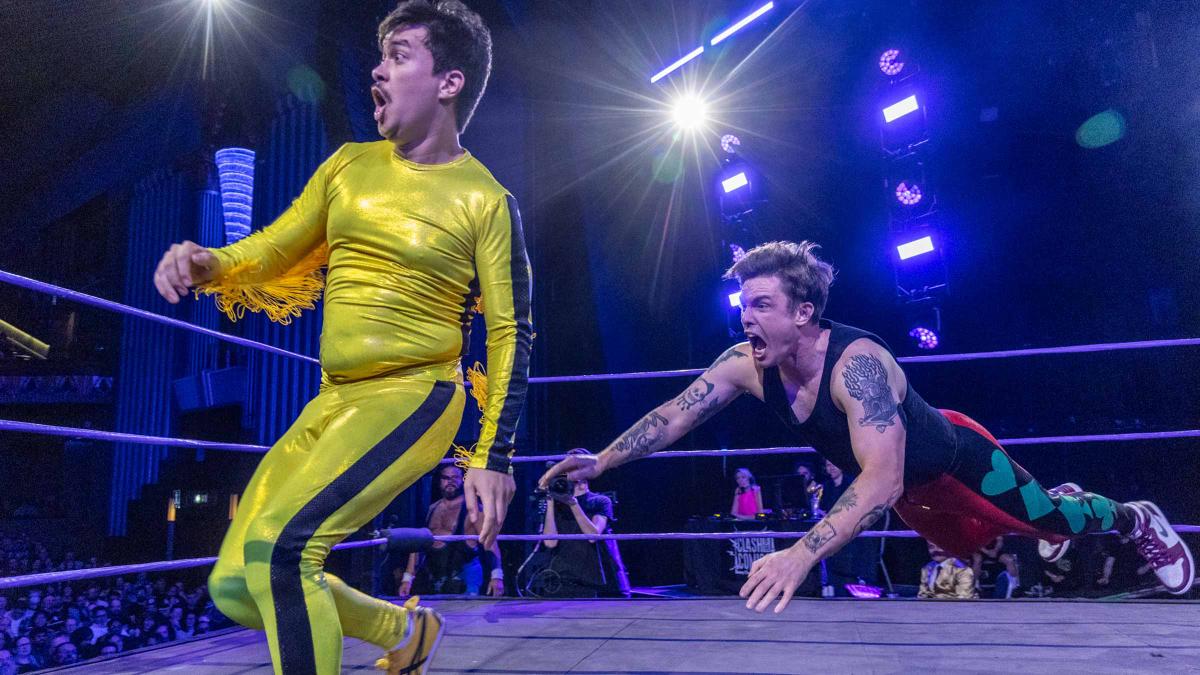 Clash Of The Comics on U&Dave.